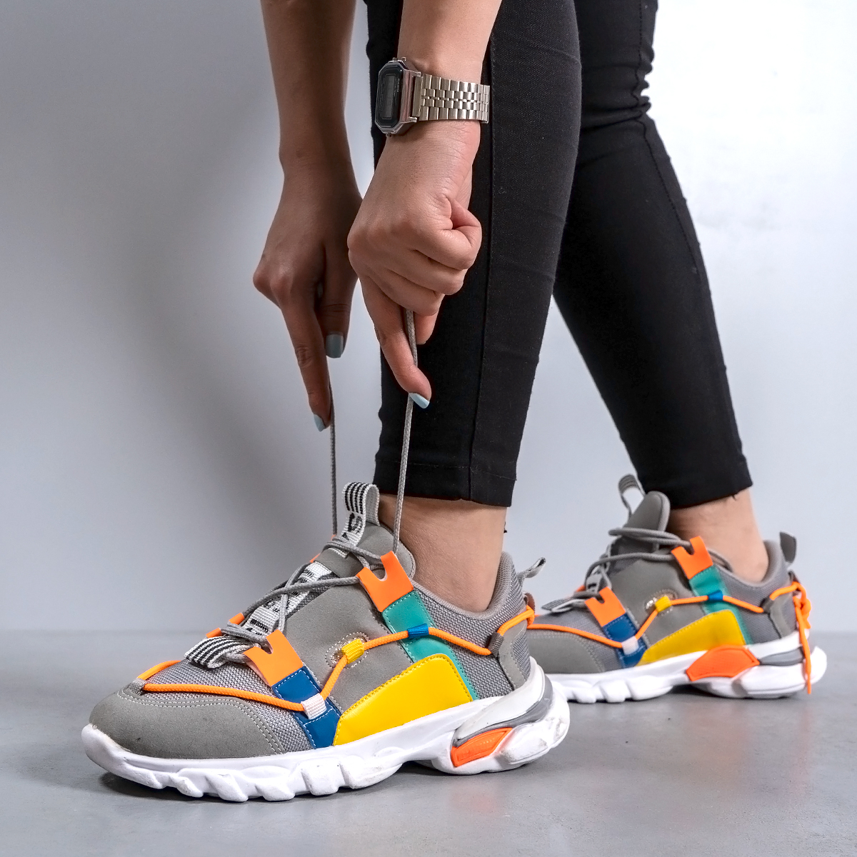 کفش ورزشی دخترانه طوسی مدل Ruby