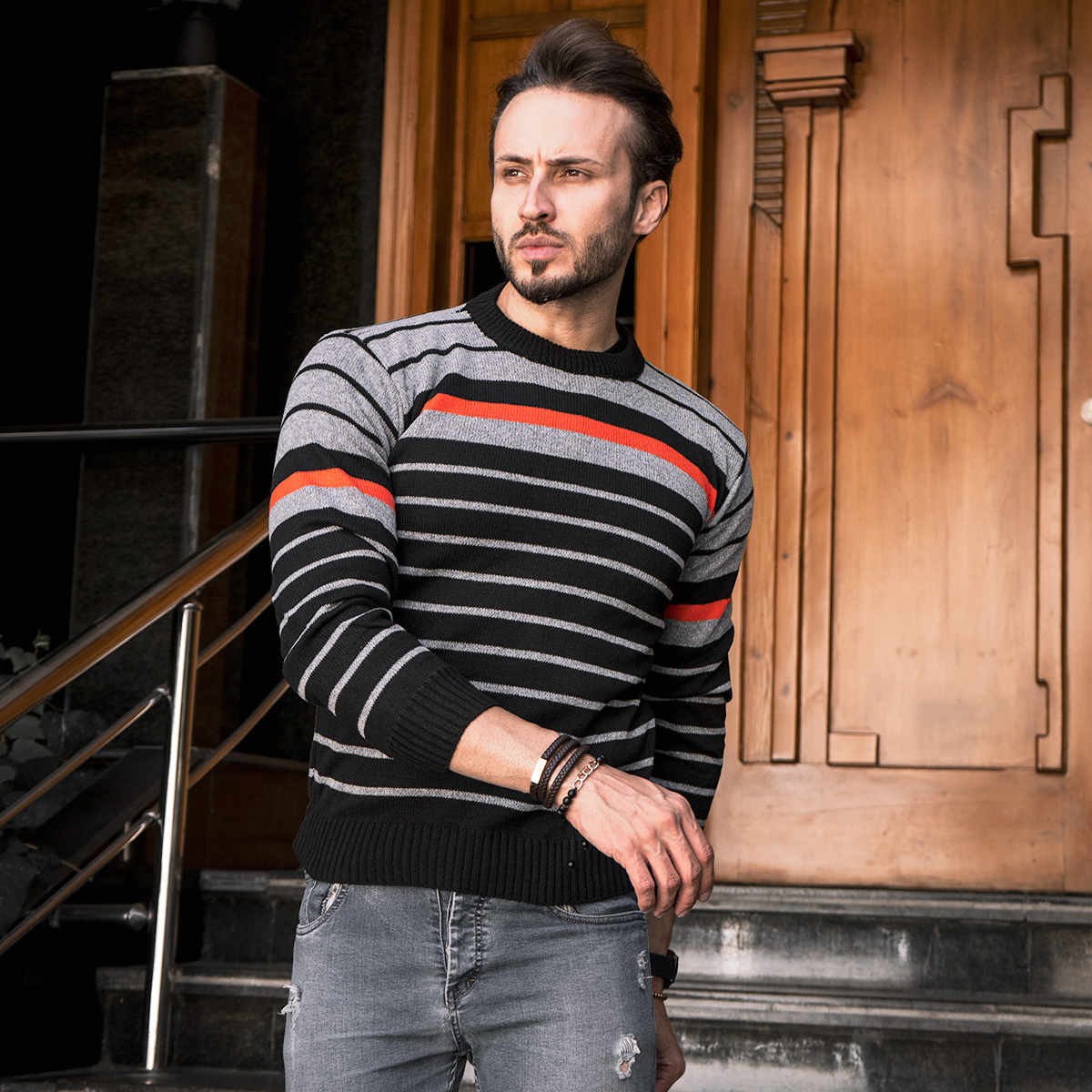 پلیور بافت راه راه طوسی مشکی مدل Hami