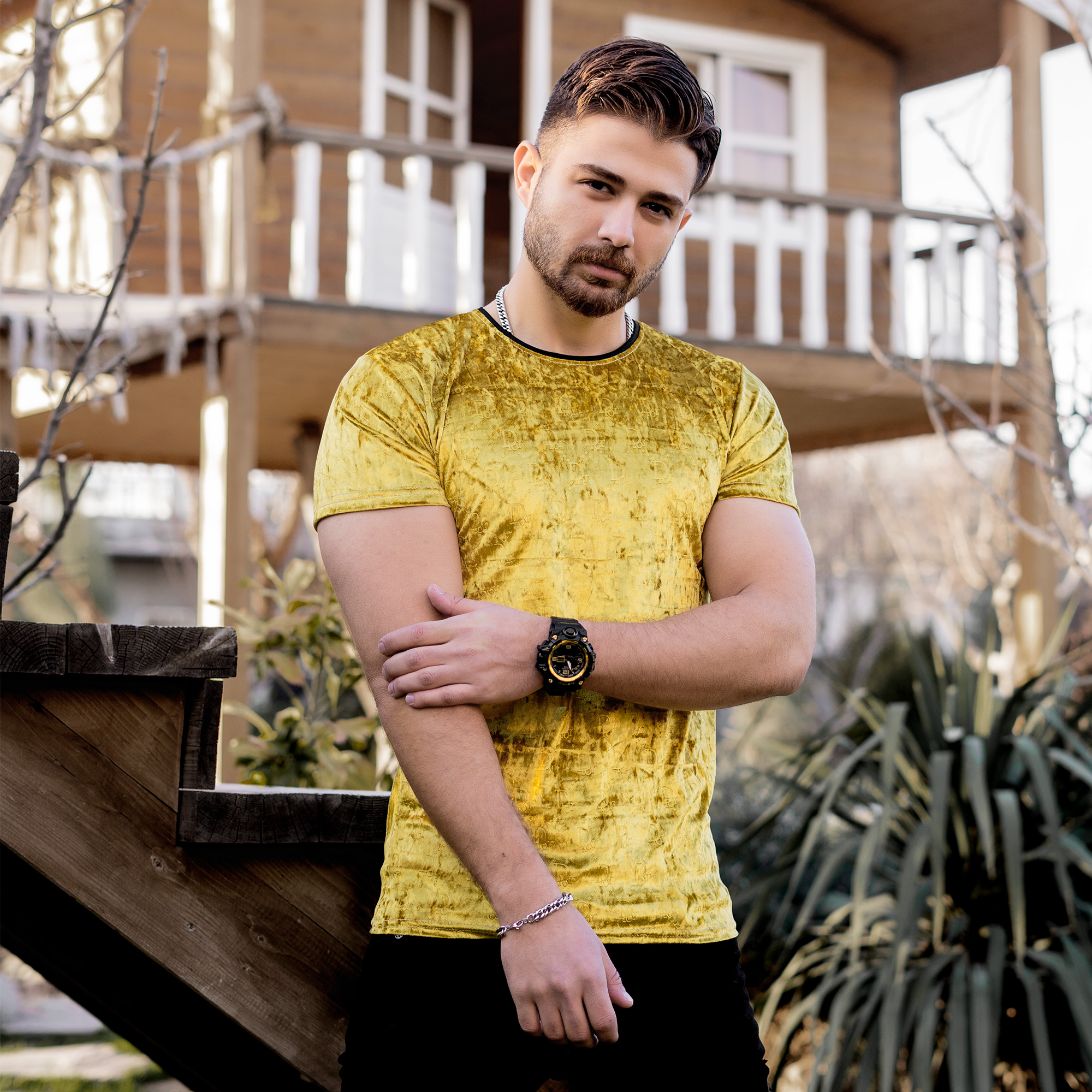 تیشرت مخمل خردلی مردانه مدل Dior