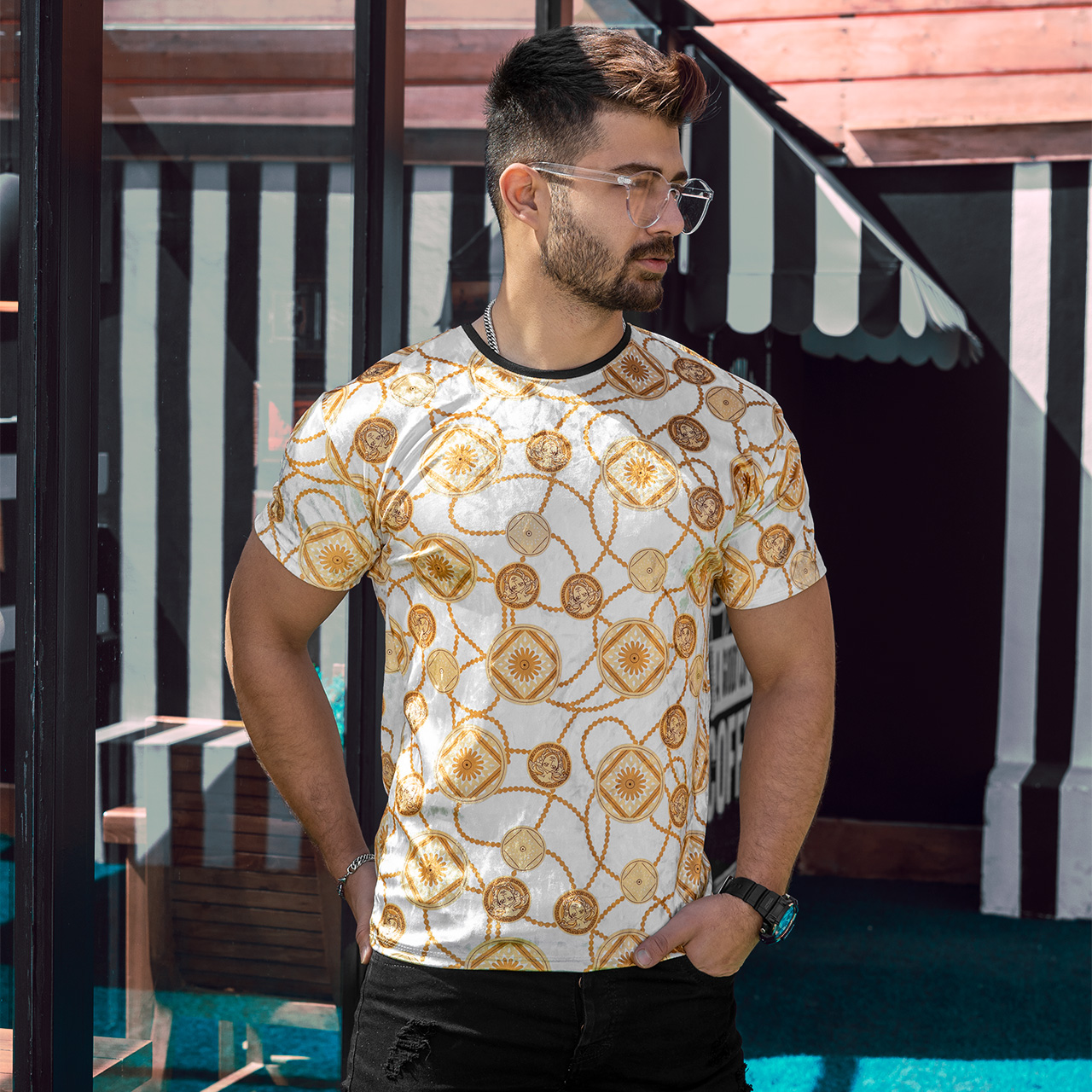 تیشرت مخمل سفید طلایی مردانه مدل golden