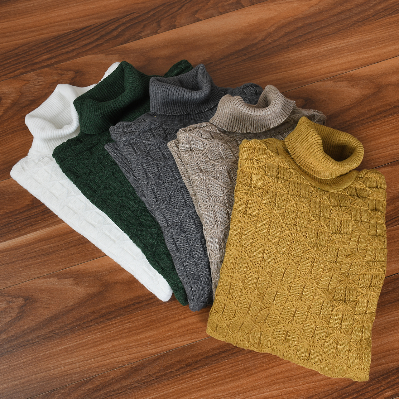 پلیور یقه اسکی سفید طرح لوزی مردانه مدلG10