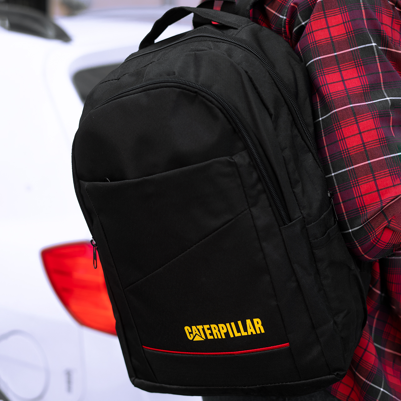 کوله پشتی مشکی caterpillar مدل Azax