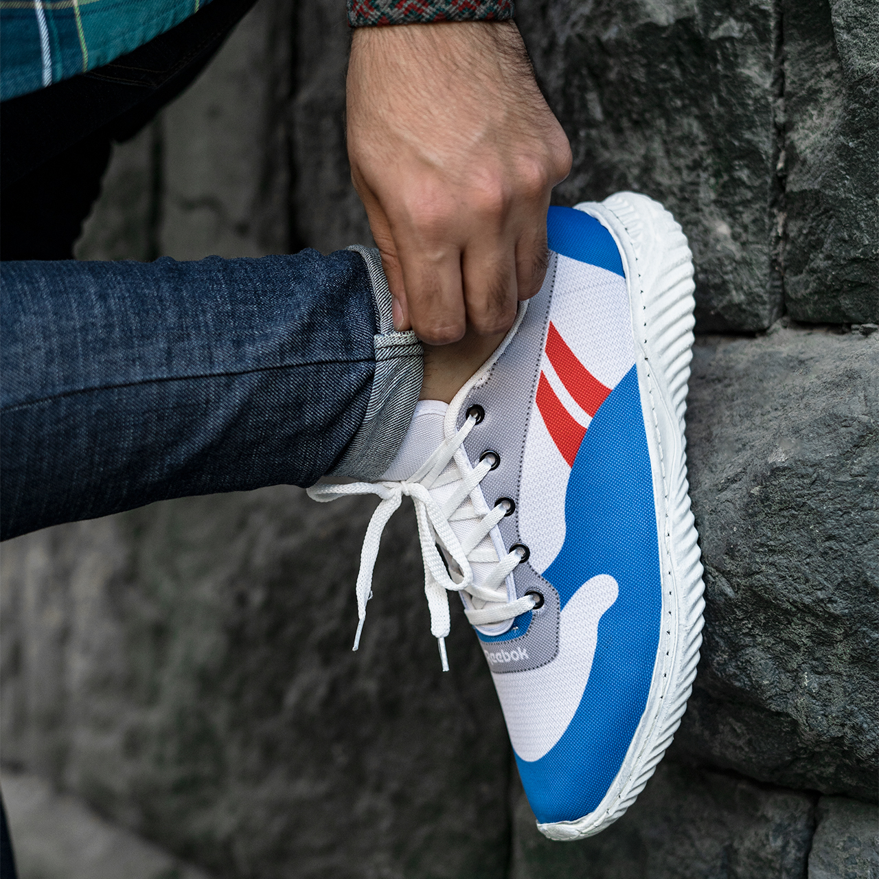 کفش ورزشی مردانه ریبوک آبی سفید مدل saman