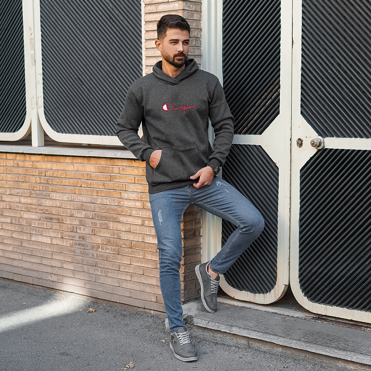 هودی ذغالی مردانه مدل champion