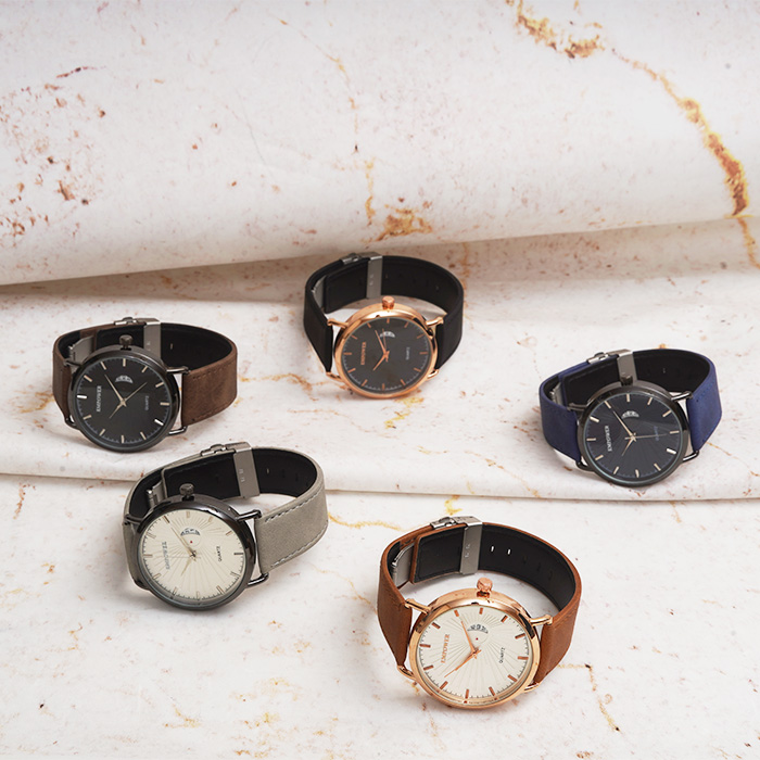 ساعت مچی مشکی empower مدل EM40