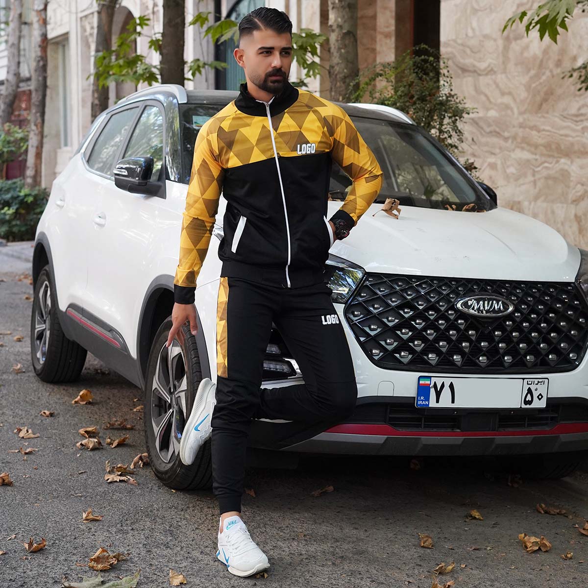 ست سوئیشرت شلوارمردانه مشکی زرد مدل Logo-z