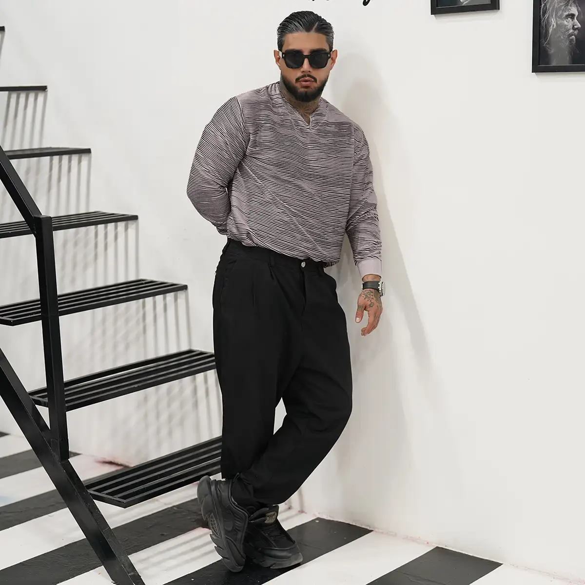 تیشرت آستین بلند یقه کوبایی طوسی تیره مدل Nivad