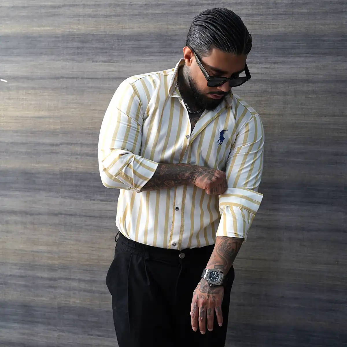 پیراهن مردانه سفید خردلی مدل Hadi