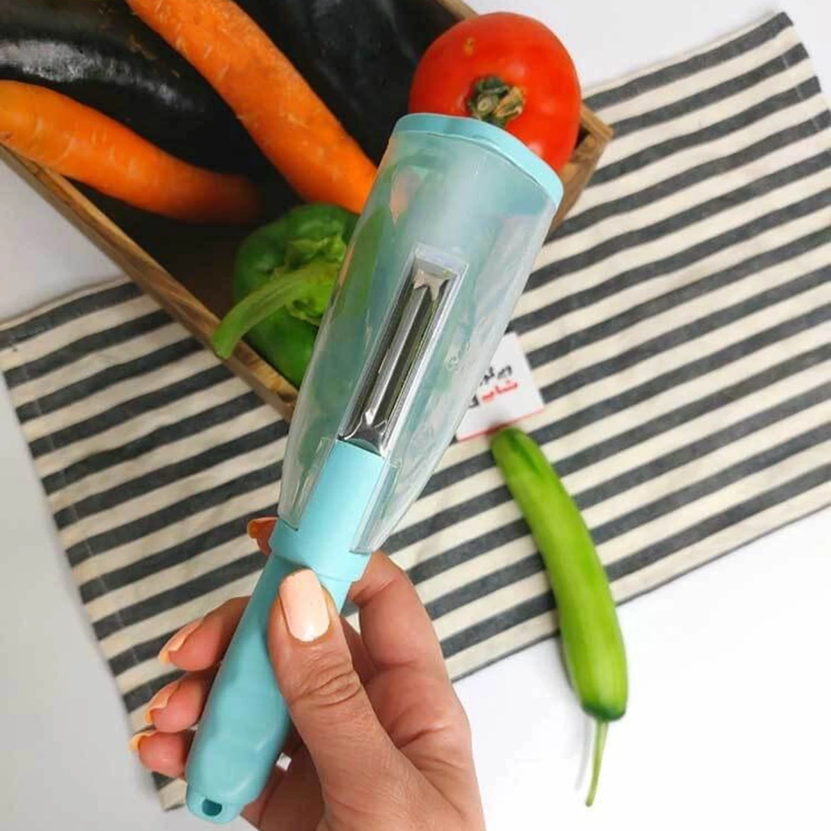 پوست کن مخزن دار