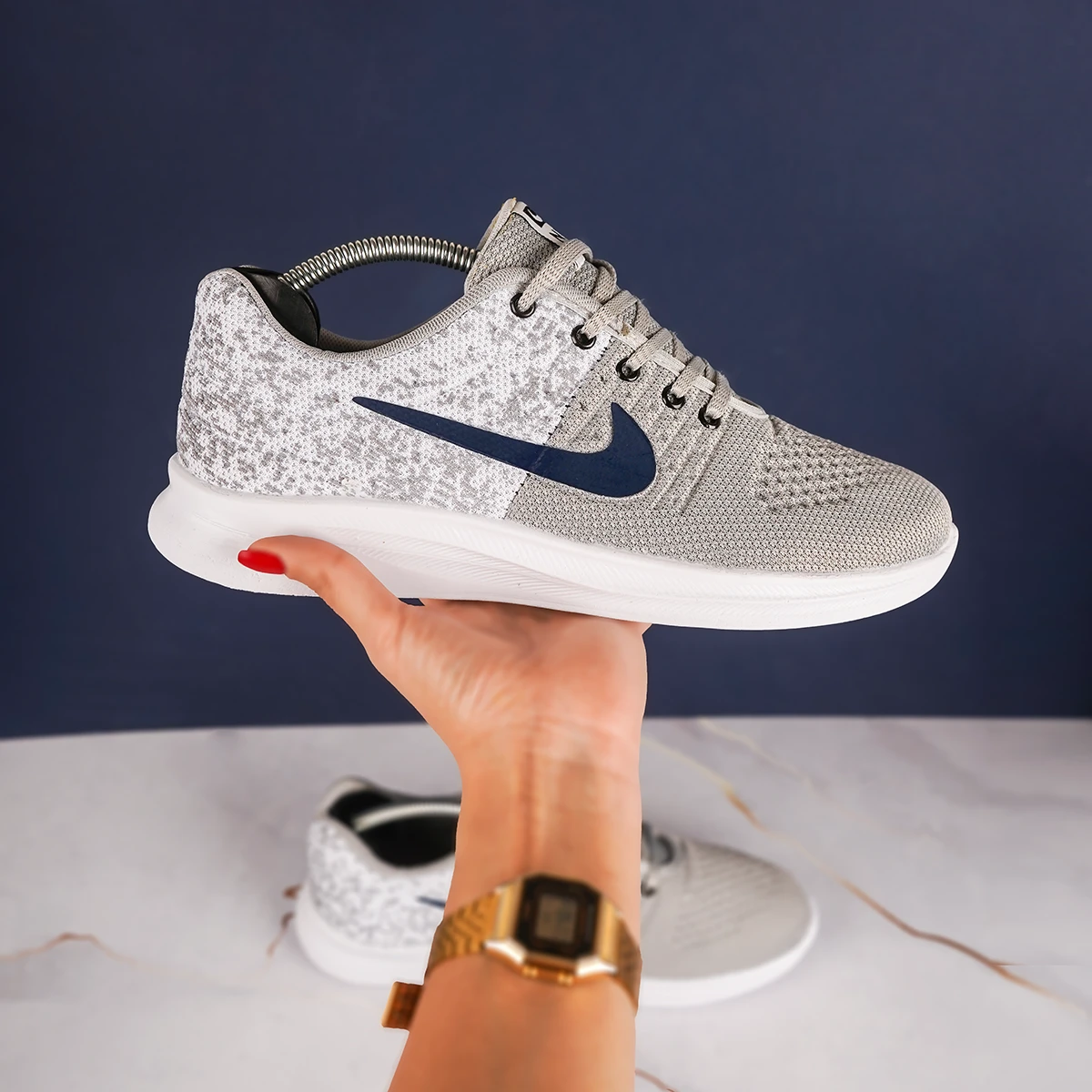 کفش ورزشی نایک طوسی روشن مردانه مدل Saber