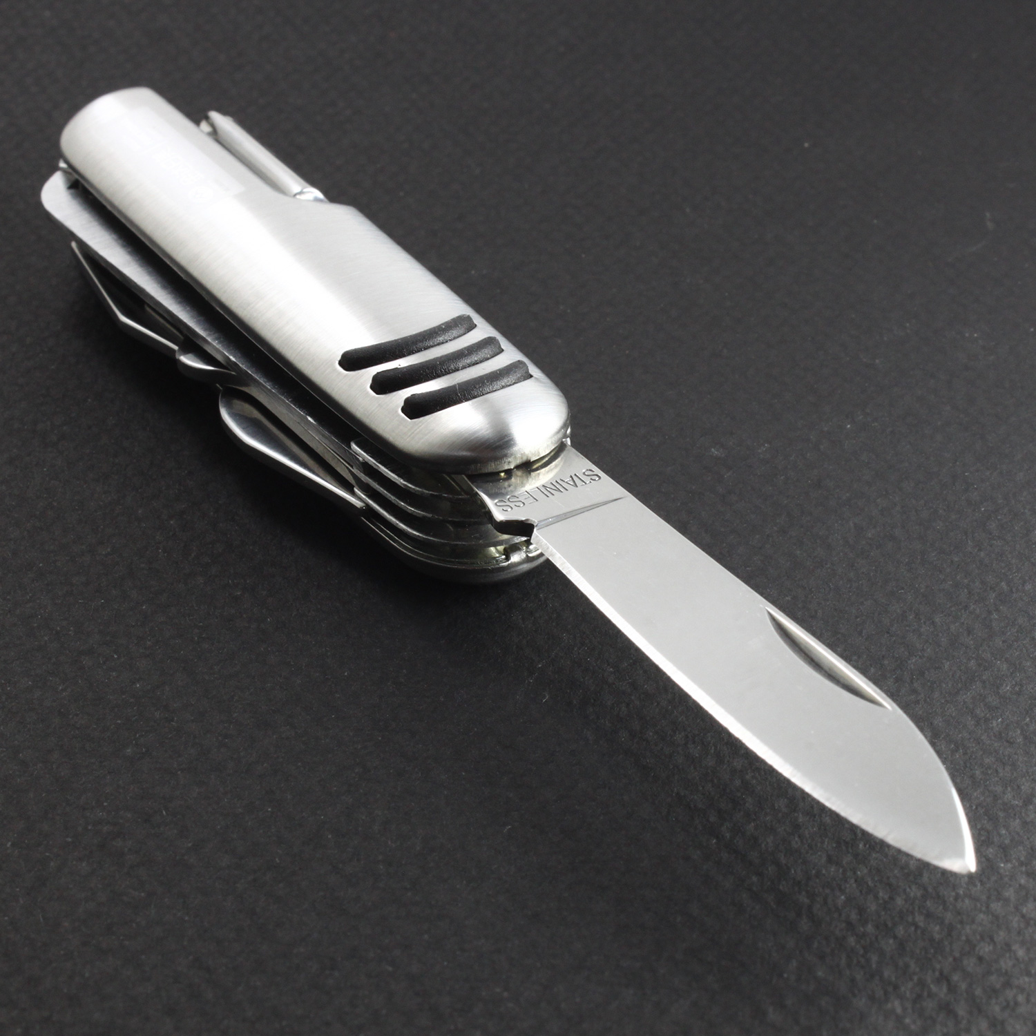 مجموعه چاقو و ابزار 10 کاره