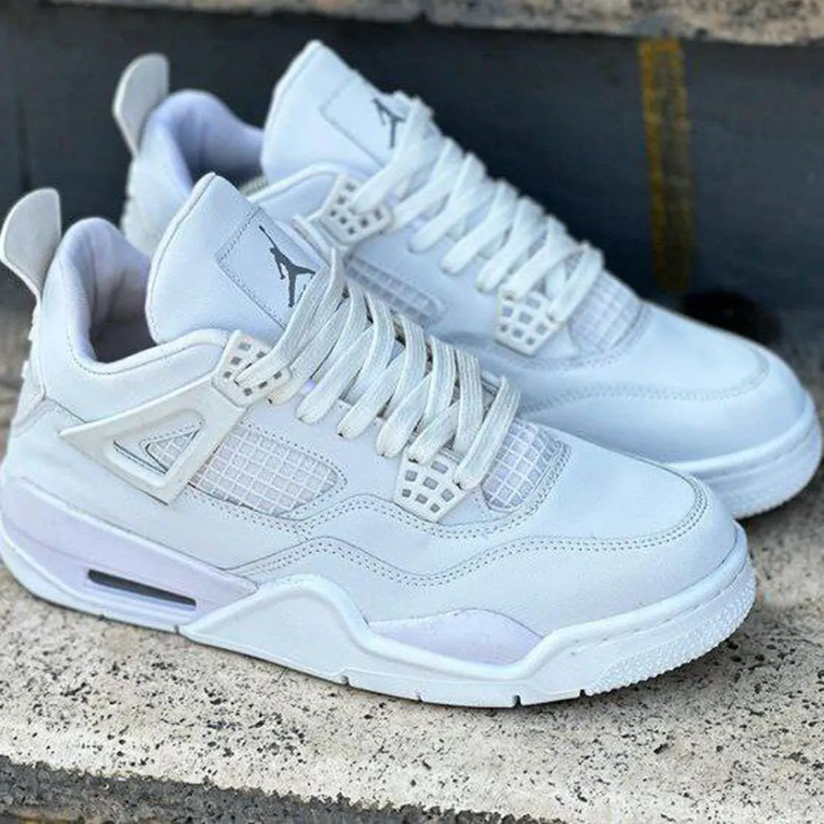 کفش ورزشی مردانه سفید مدل jordan 4