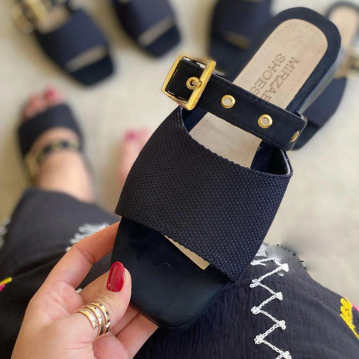 صندل کنفی مشکی زنانه مدل Dorna