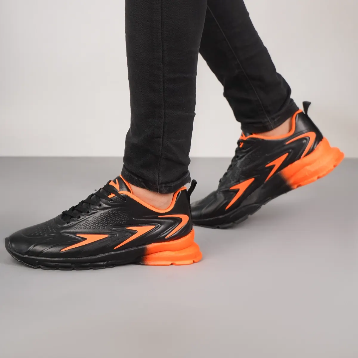 کفش ورزشی مردانه مشکی نارنجی مدل Marion