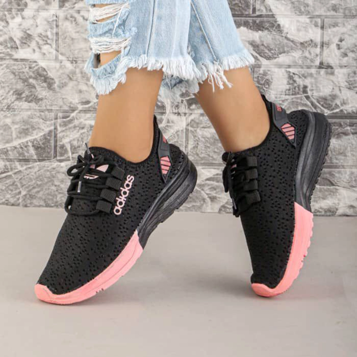 کفش ورزشی زنانه مشکی صورتی مدل Rima