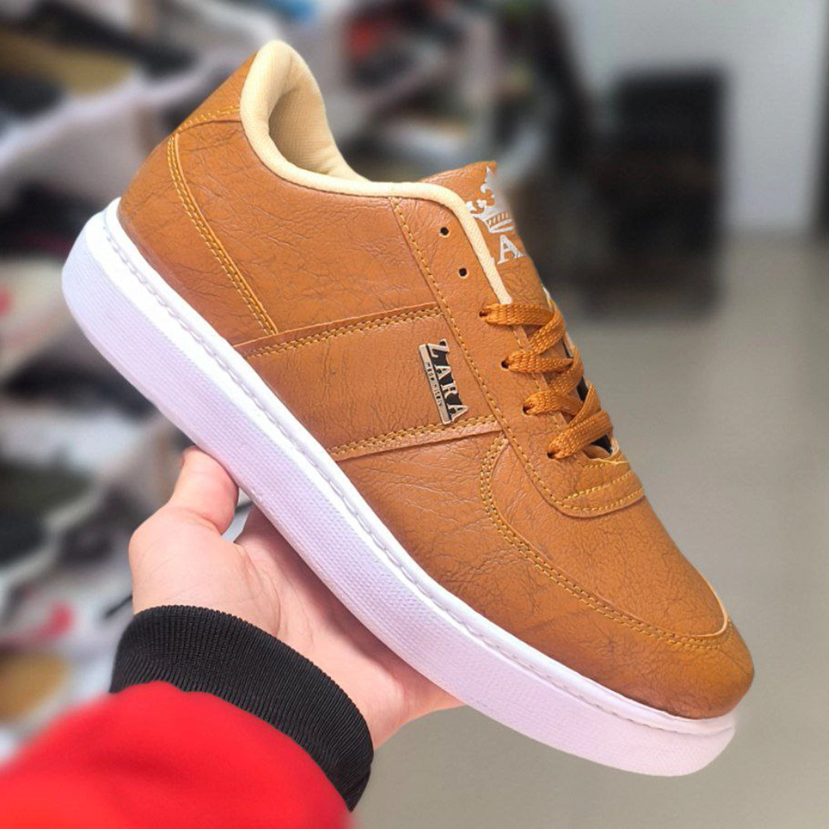 کفش تخت Zara مردانه عسلی مدل Kiyan