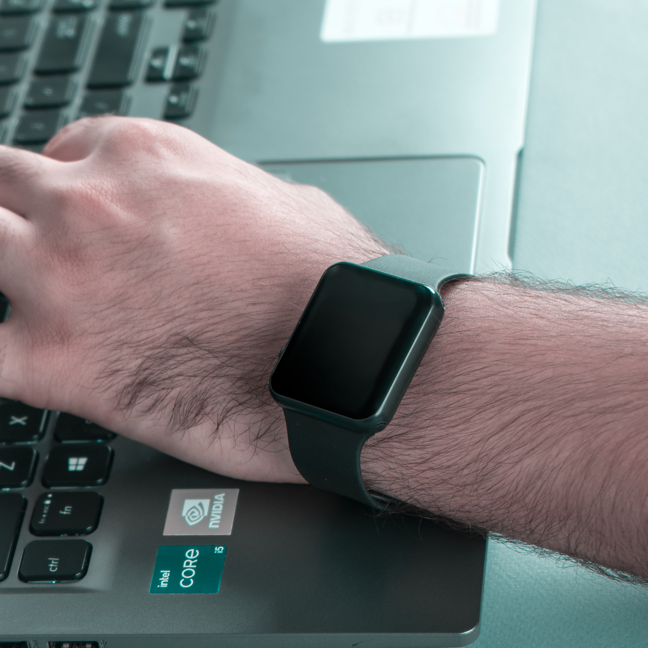 ساعت LED مدل IRIS