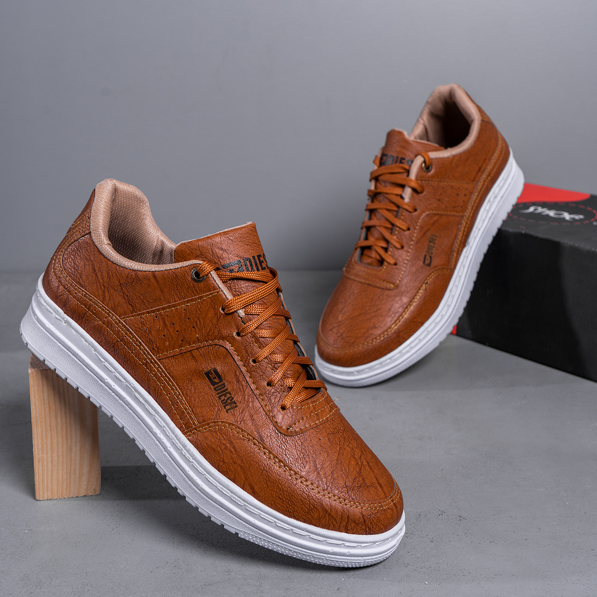 کفش اسپرت Disel مردانه خردلی مدل Geranada-