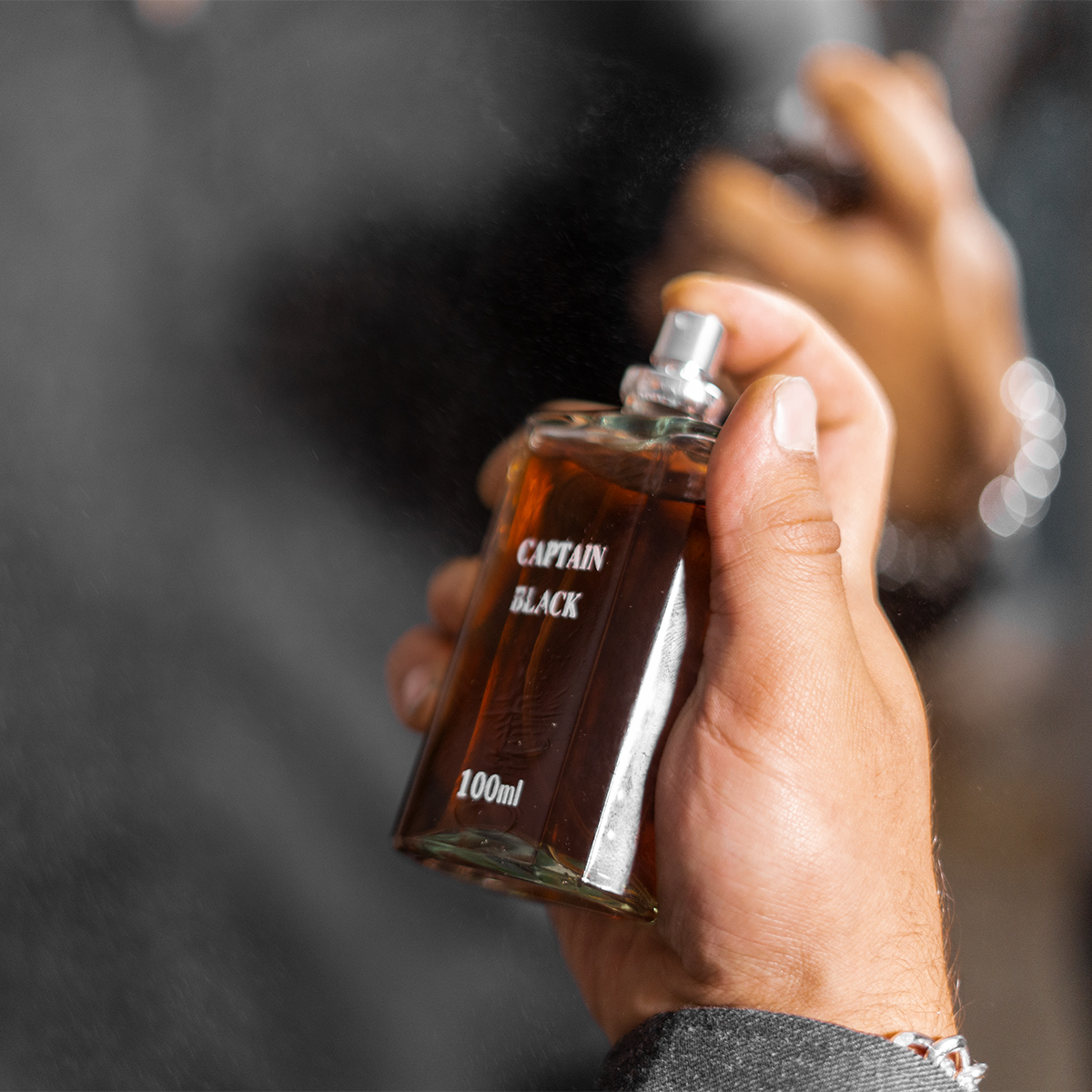 عطر مردانه Captain Black