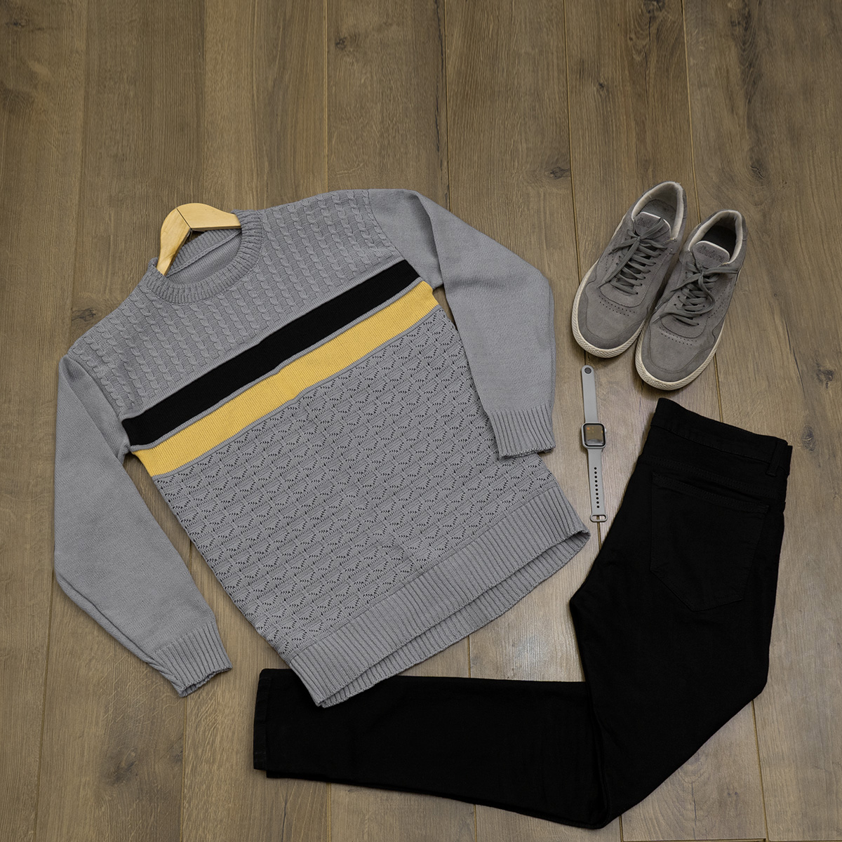 پلیور مردانه یقه گردمدل Ariya